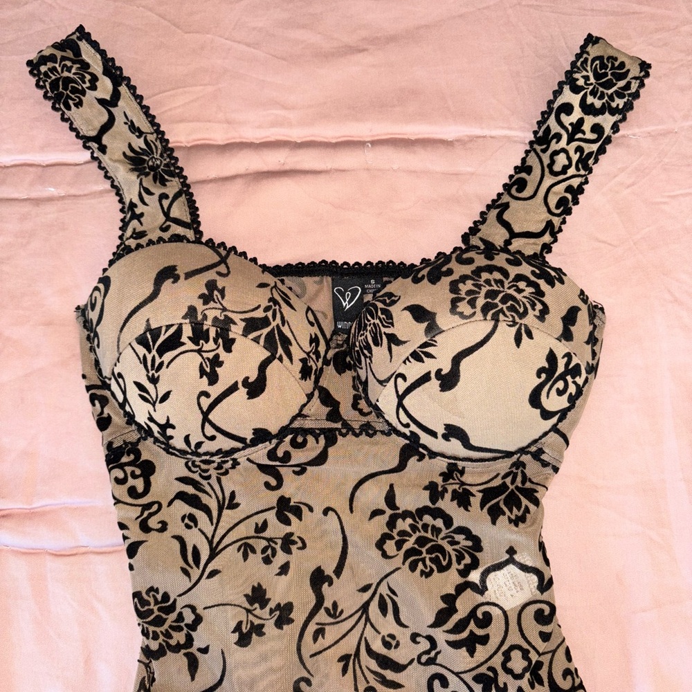 Windsor Floral Lace Bodysuit - Black and Tan